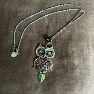 Betsey Johnson long large owl necklace